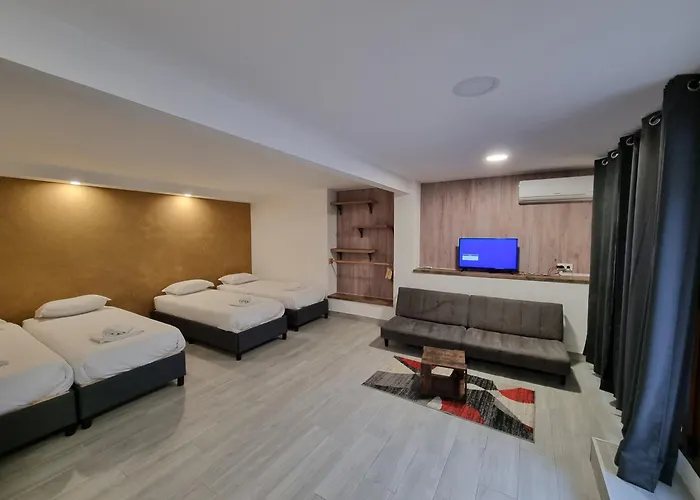 G3 Gamboa Gæstehus 3*