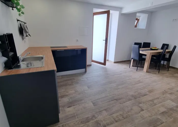 G3 Gamboa Гостевой дом 3*